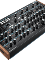 Novation Peak