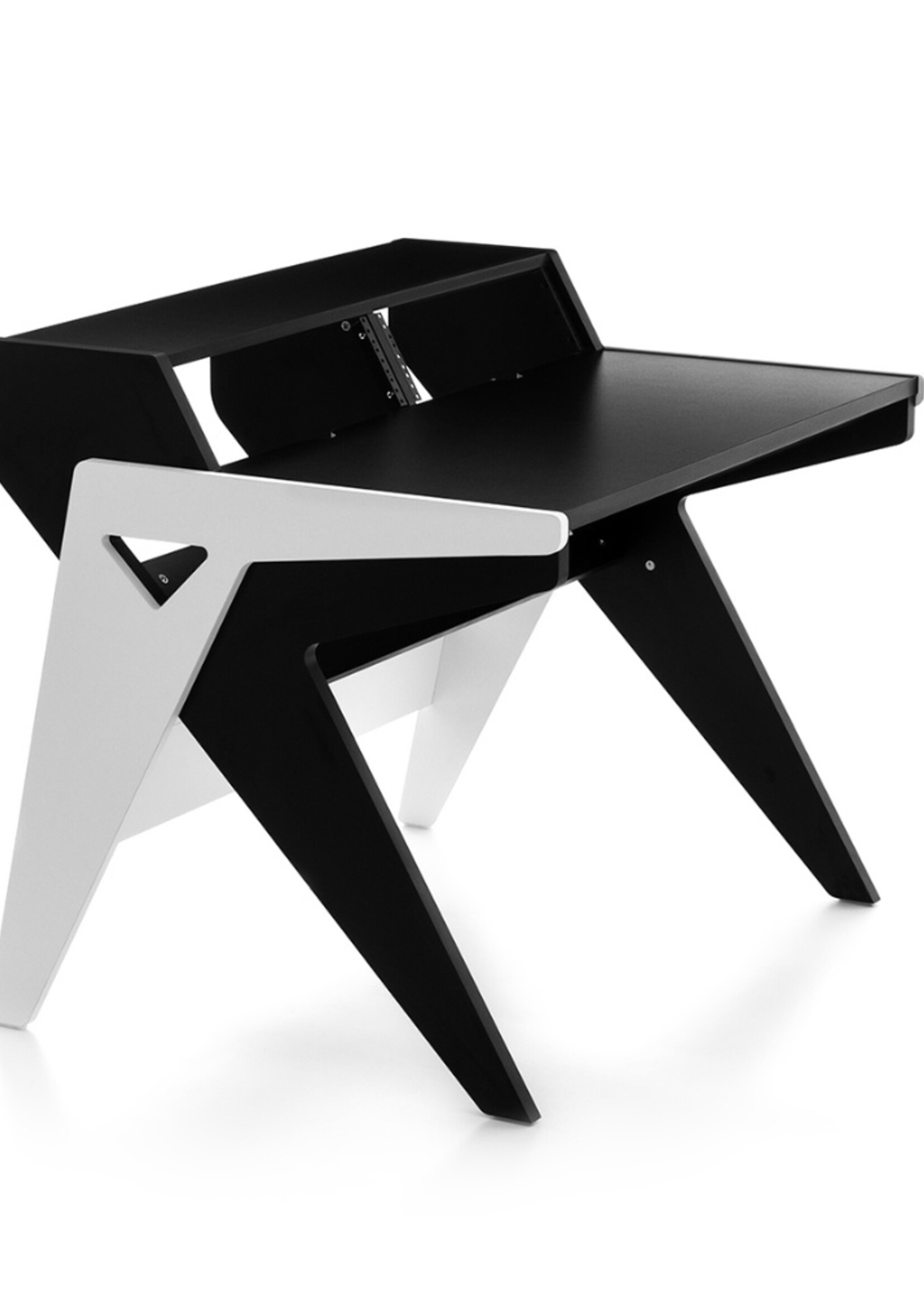Zaor VISION WS 42" desk + 2 x 3 RU
