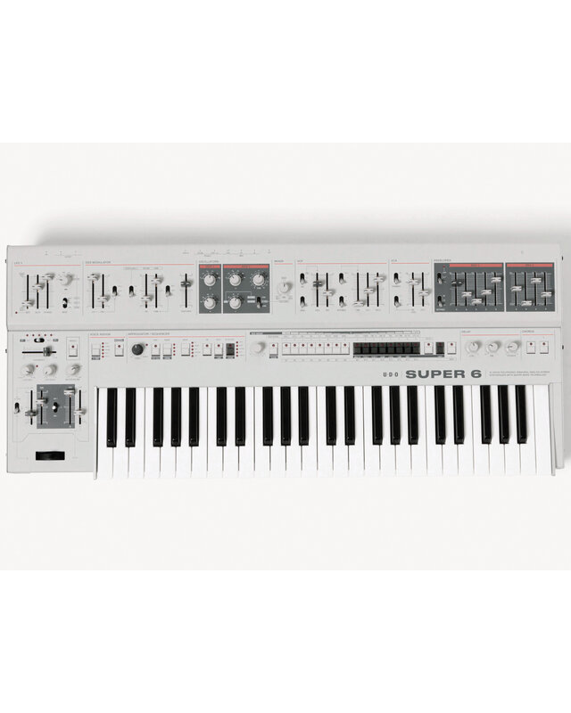 UDO Audio Super 6 White SE