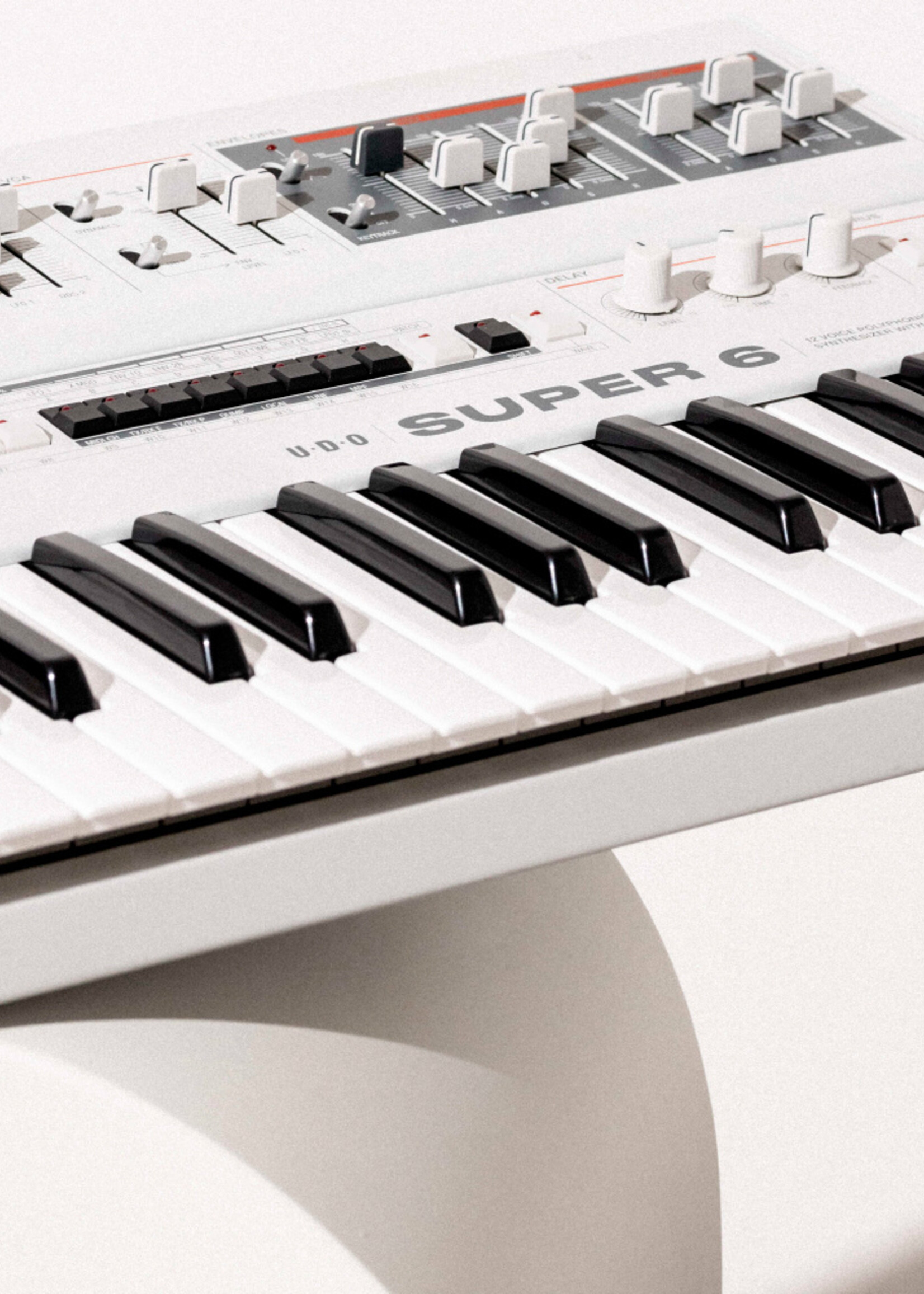 UDO Audio Super 6 White SE