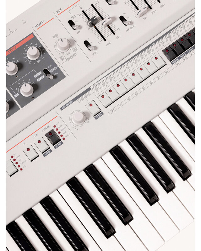 UDO Audio Super 6 White SE