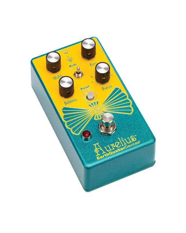 Earthquaker devices AURELIUS