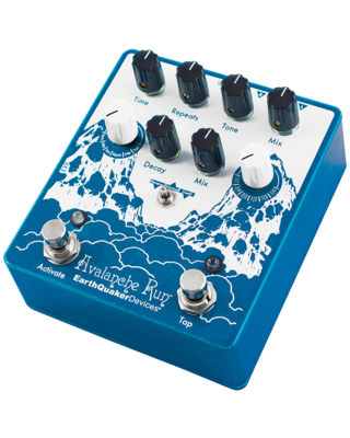 Earthquaker devices AVALANCHE RUN V2