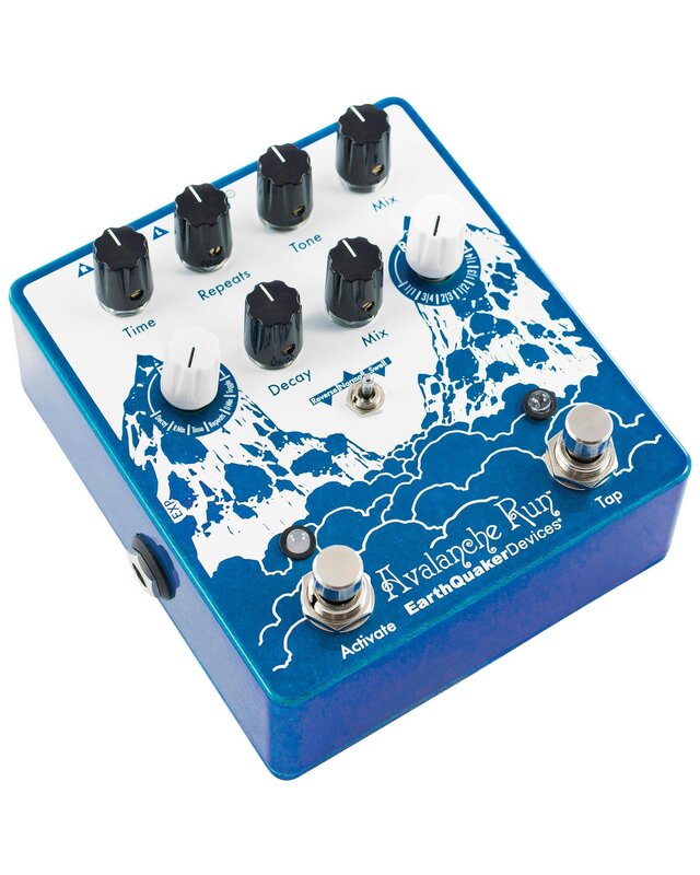 Earthquaker devices AVALANCHE RUN V2