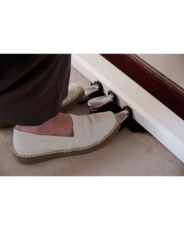 Casio AP-S200 Celviano Series Digital Piano (Black)