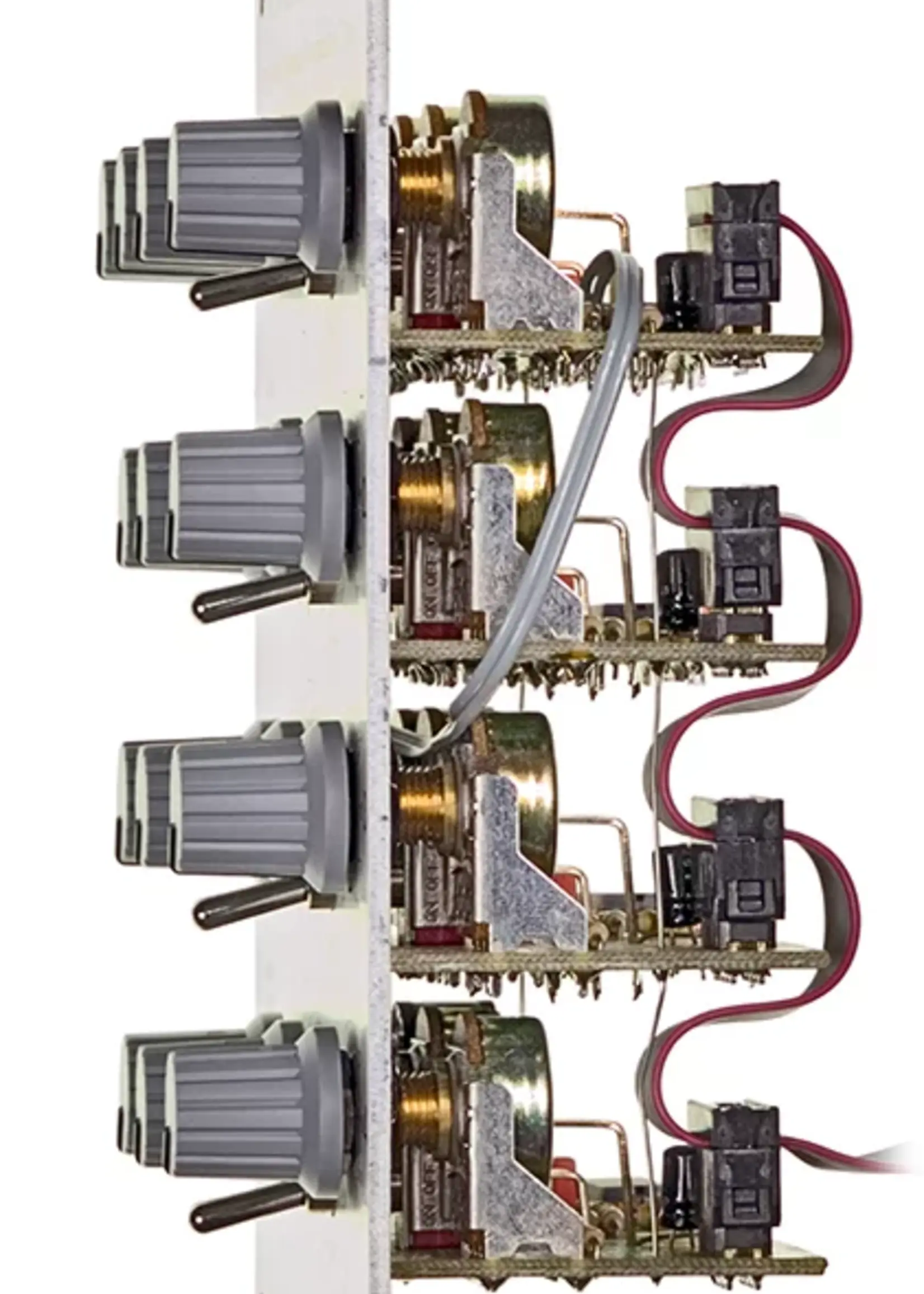 Doepfer A-104 Quad Resonance Filter