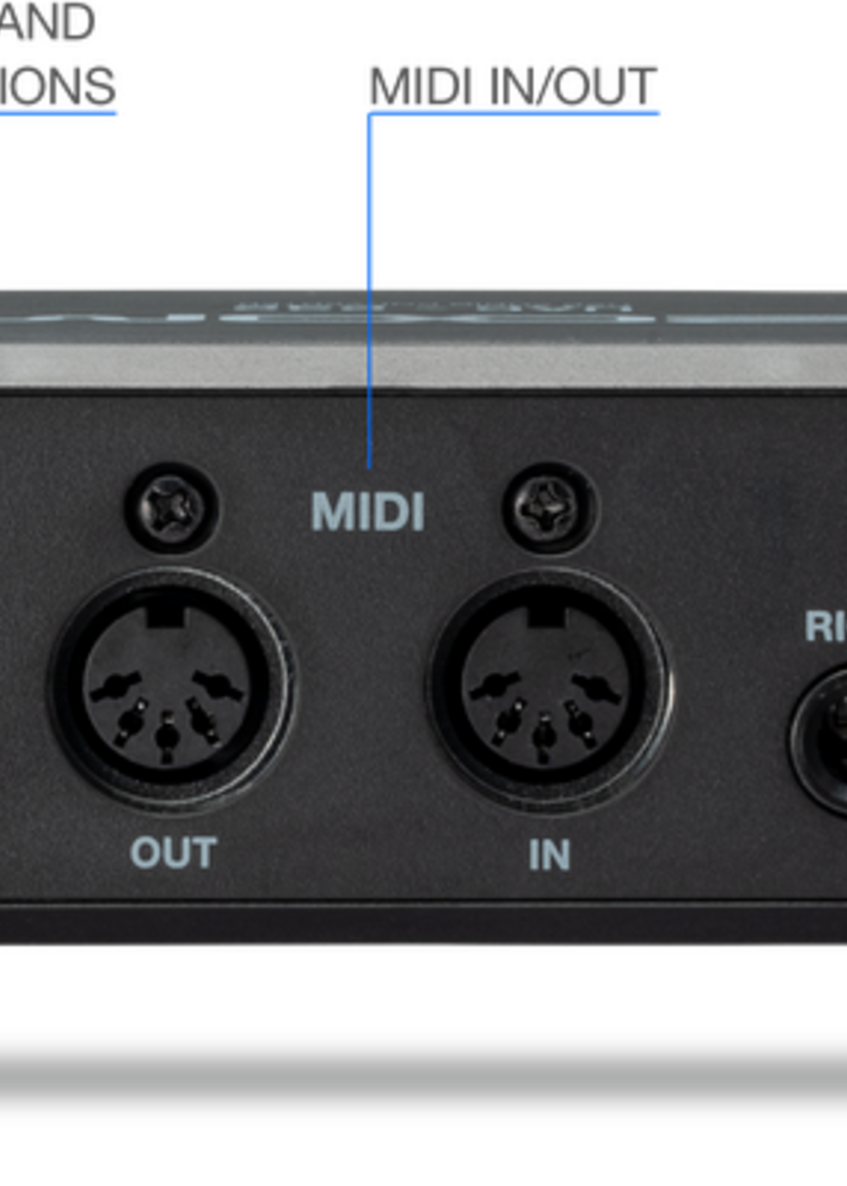 Zoom  UAC-232