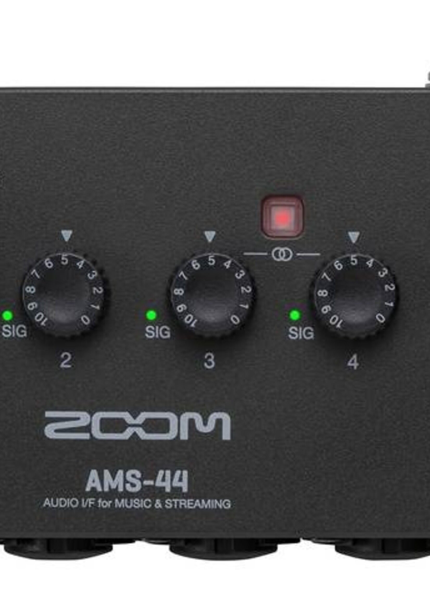 Zoom  AMS-44