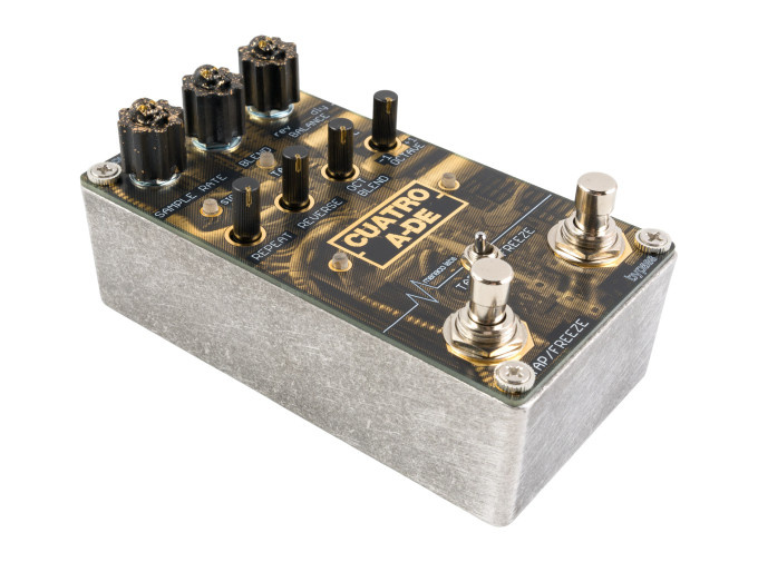 Maneco  Cuatro A DE Delay & Reverb Pedal