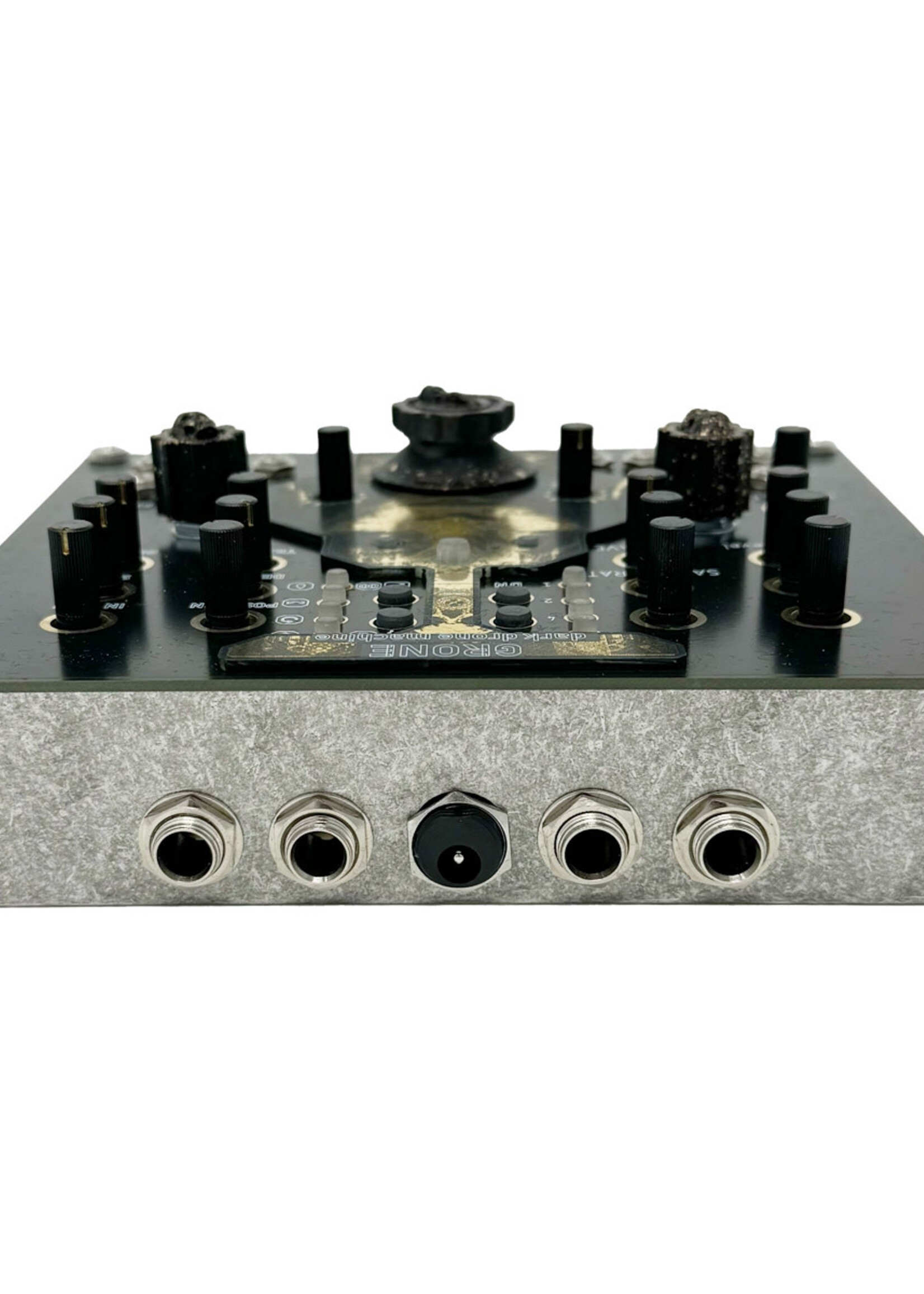 Maneco Grone Drone Desktop Drone Synth