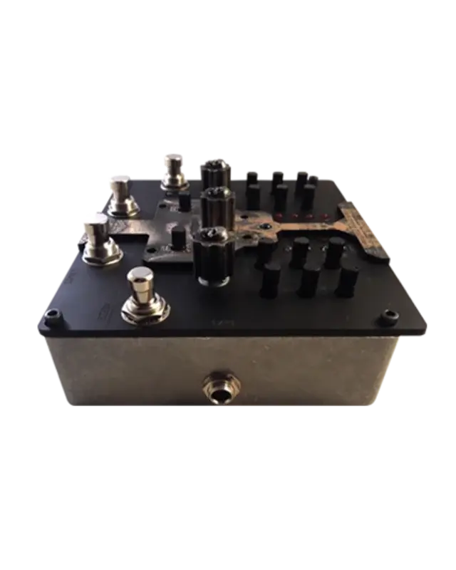 Maneco  Grone Drone Pedal