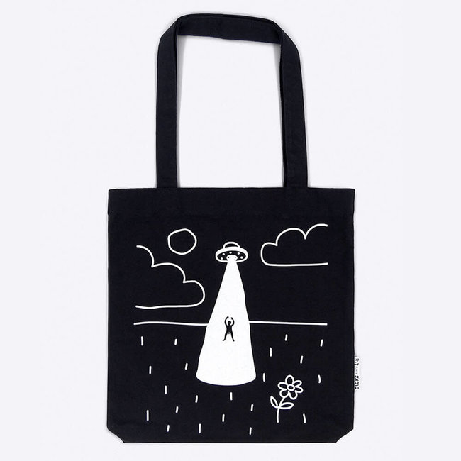 Dicks Don't Lie Tote bag Abduction