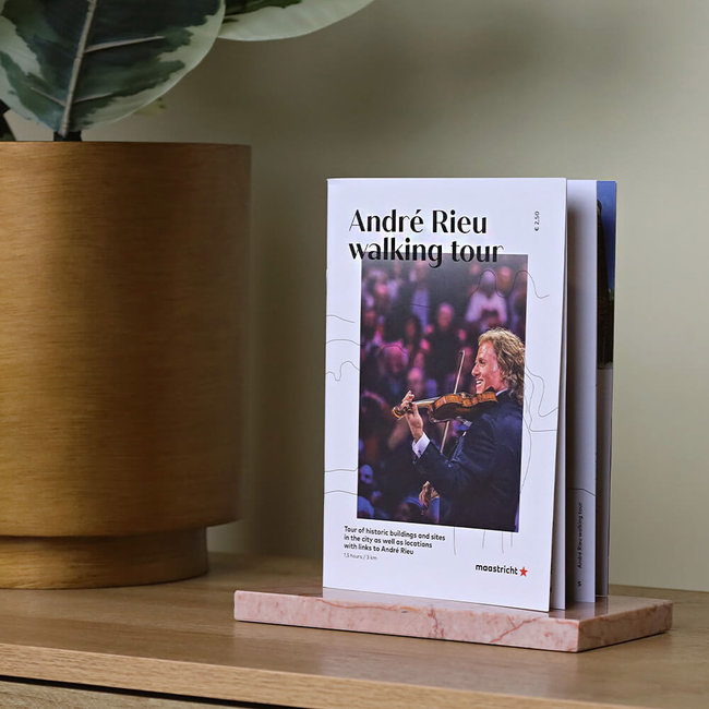 Maastricht Store André Rieu Walking tour - Engels