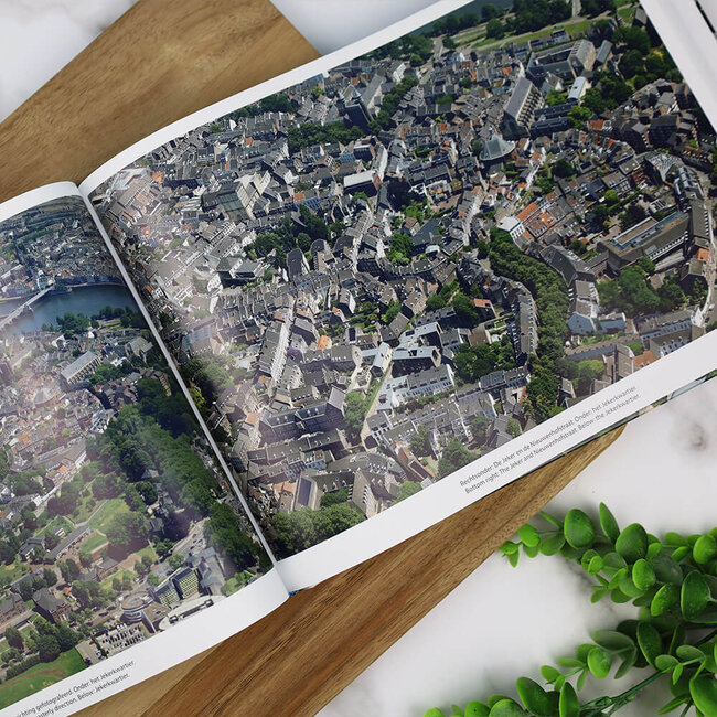 Ronald Otter 100 jaar Maastricht van boven