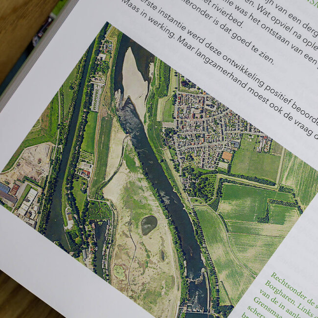 Rouke van der Hoek De Maas van rivier naar systeem