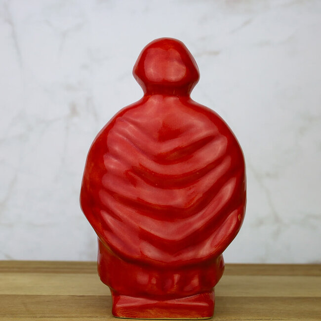 Stichting aardewerk erfgoed Maastricht Beeldje Mooswief aardewerk geglazuurd - rood