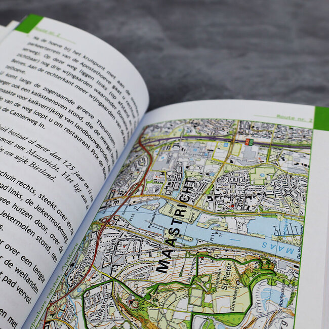 Kees Bos Wandelgids Langs Limburgse wijngaarden