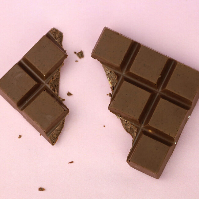 K&K Mergellandcarré melkchocolade met hazelnoot en koffie  - 80 g