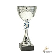 Zilveren sportprijs met blauw accent in verschillende hoogtes