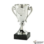 Goedkope bokaal in het goud, zilver of brons