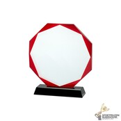 Glazen trofee met rood accent - W461