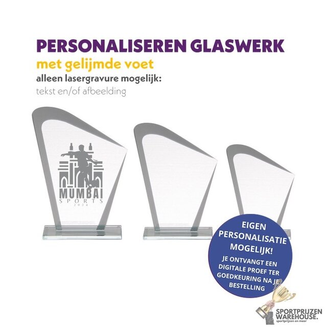 Leuke glazen award met zilveren accent