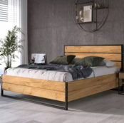 Eiken bed met metalen frame en opbergruimte