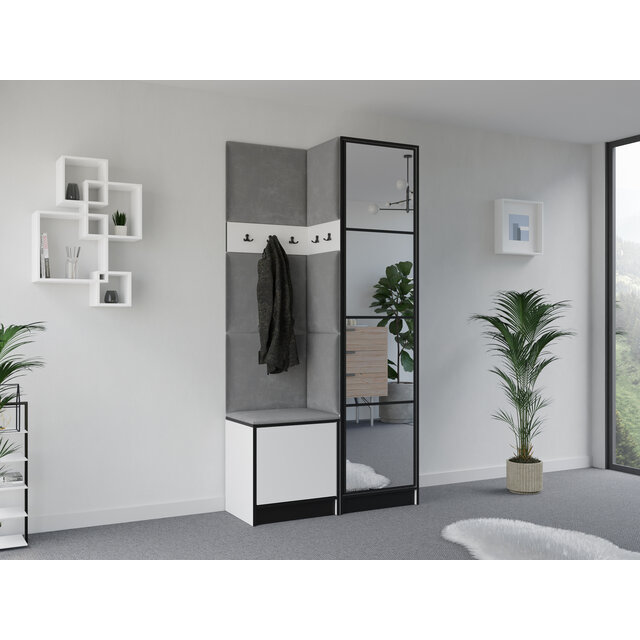 Halmeubel met Kapstok  en Spiegel Halmeubel met Kapstok  en Spiegel