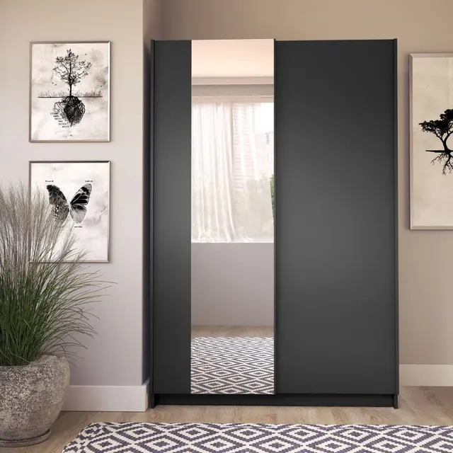 Zwarte kledingkast met spiegel en schuifdeuren – 180 x 198 x 62 cm – 4 legplanken