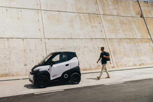 Silence Silence S04 GO elektrische brommobiel 45km/u - Tot 85km range - Limited Edition Silence Silence S04 GO elektrische brommobiel 45km/u - Tot 85km range - Limited Edition