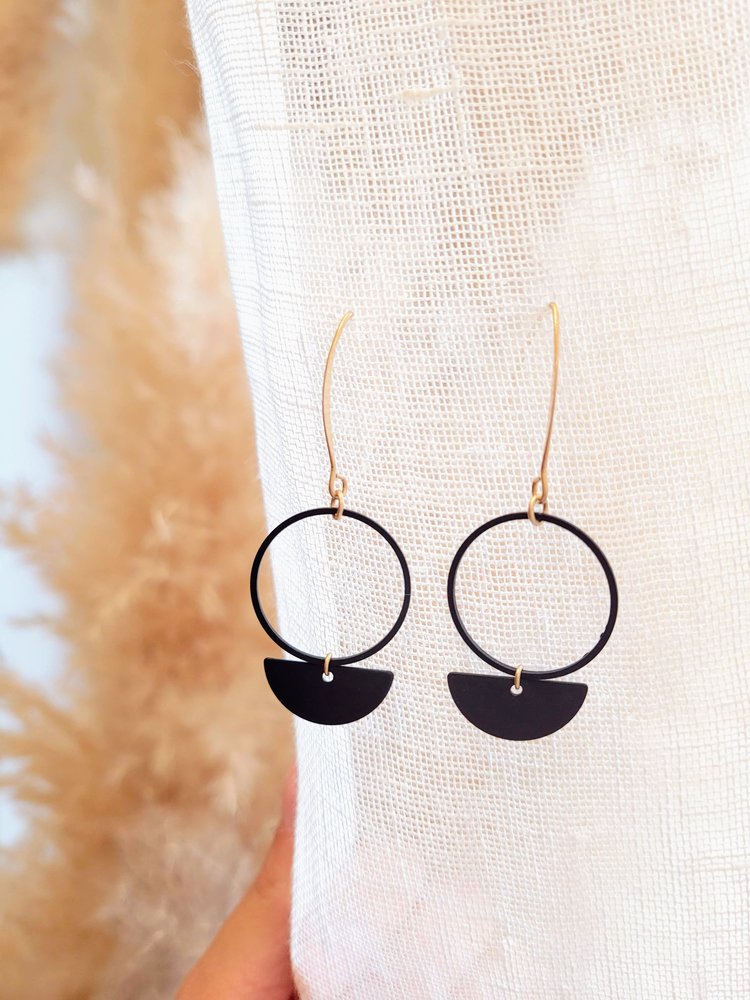 Handgemaakte juwelen Alies zwart/zwart