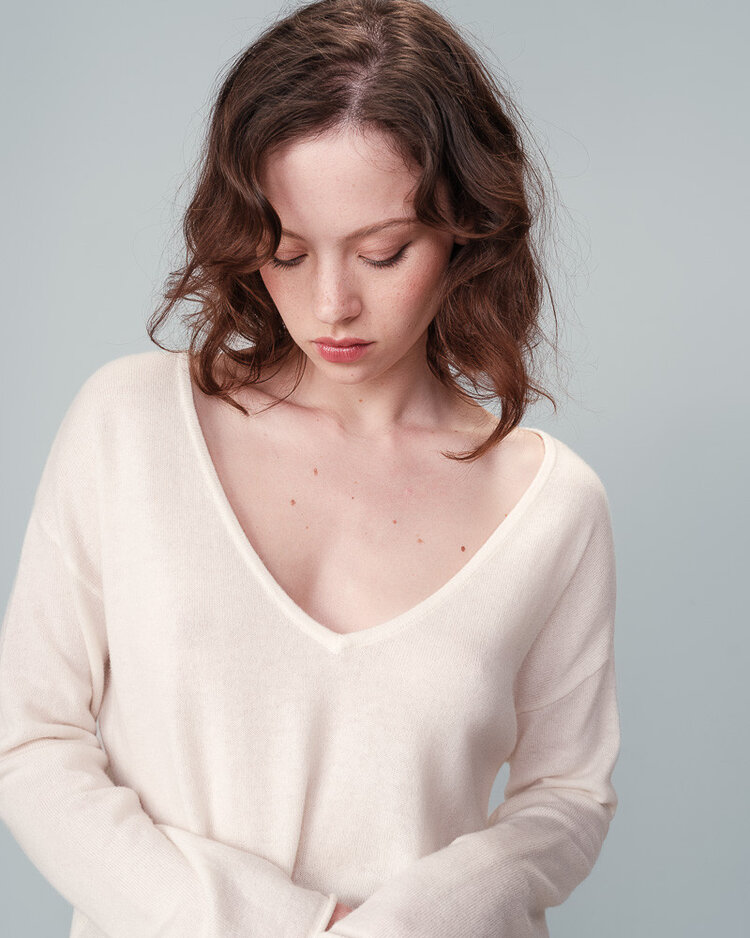 Grace & Mila nao cachemire v-neck sweater - ecru