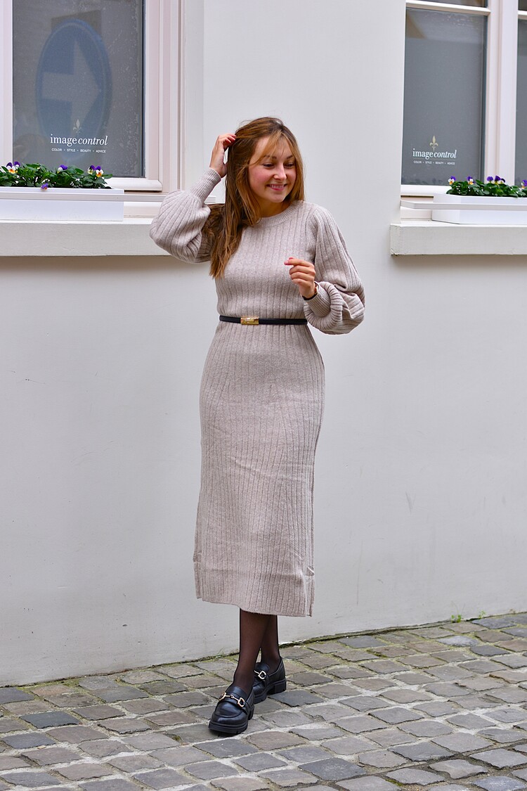 Grace & Mila vijacia midi knit dress - beige