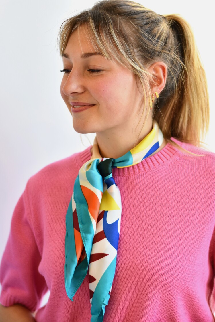 Sillie satin  scarf - blauwe rand