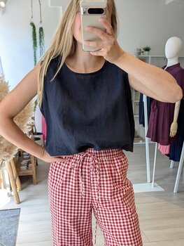 Sillie Linnen button back top - navy