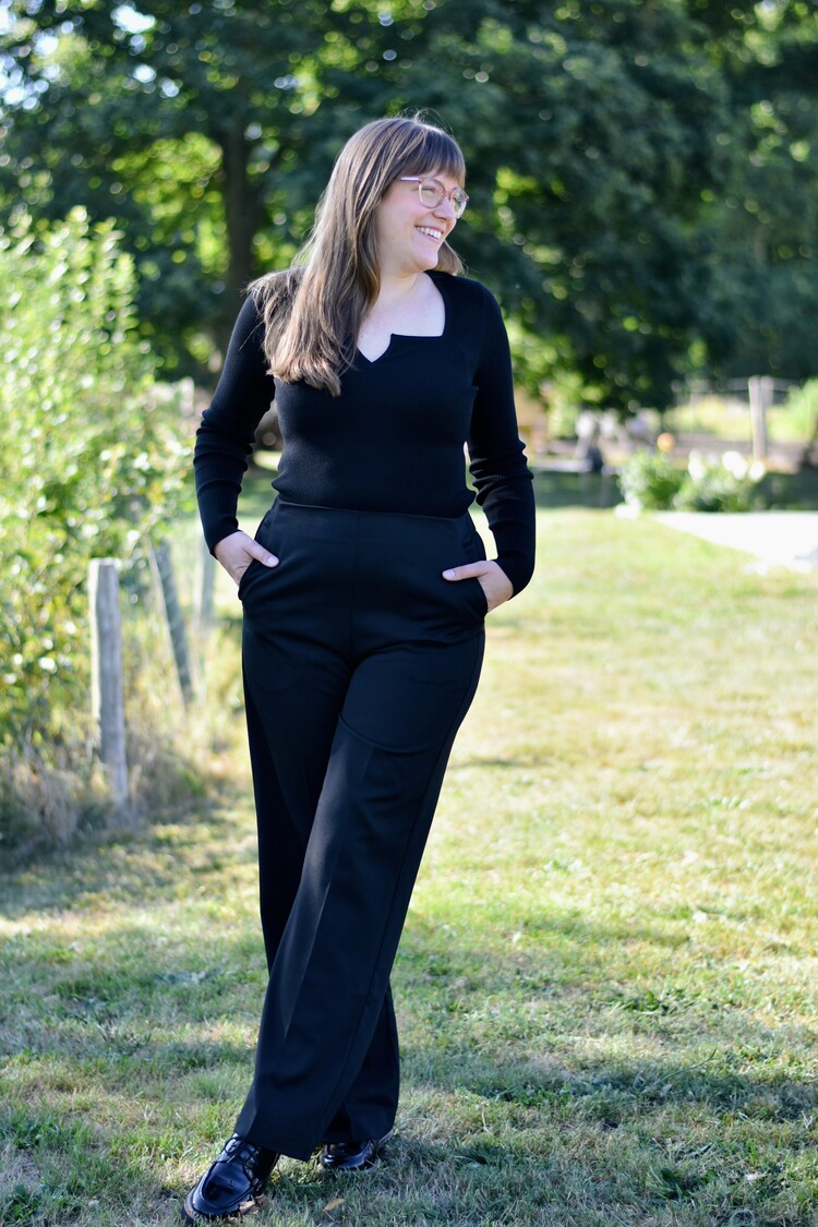 Grace & Mila salem square neck knit swaeter - noir