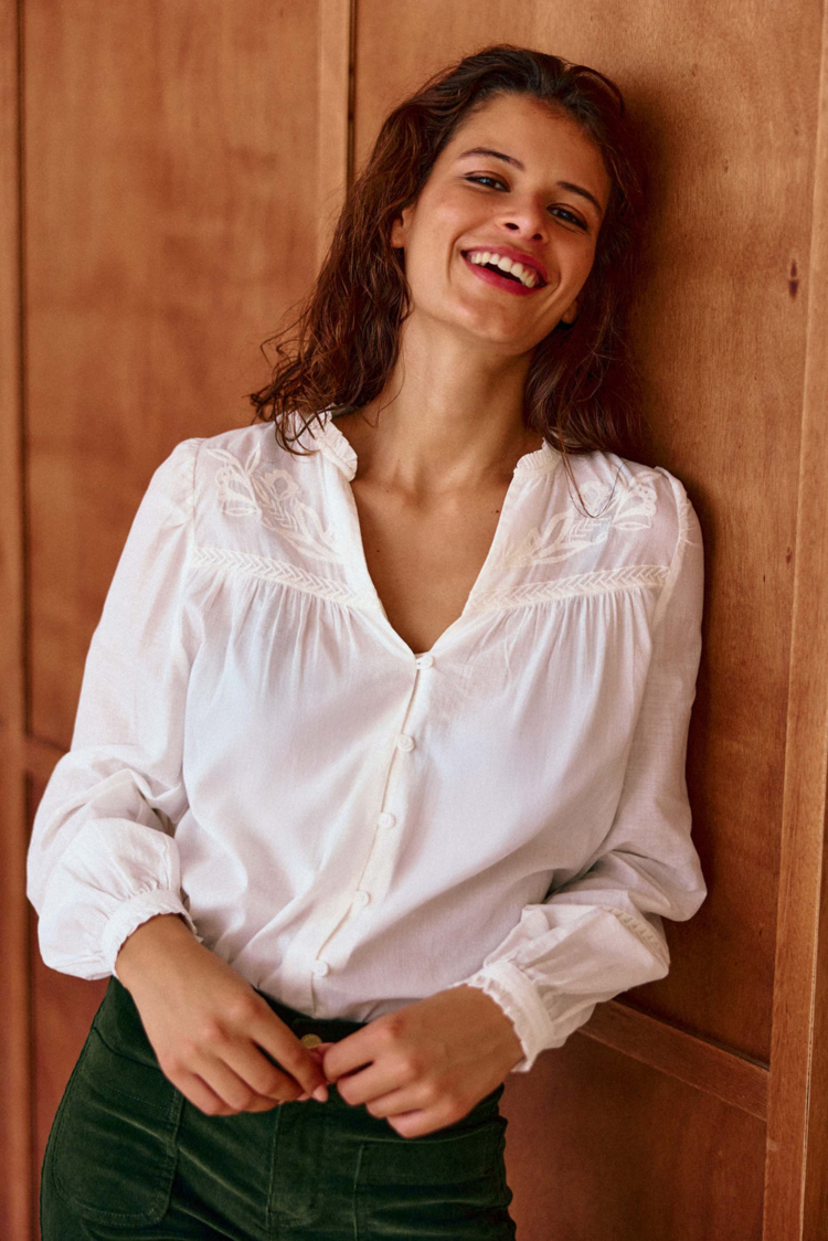 La petite étoile bowie blouse A-line brodee - ecru