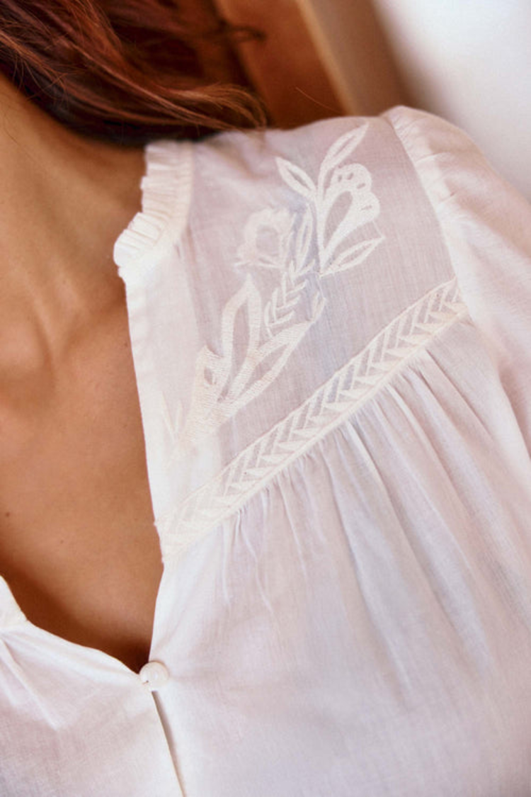 La petite étoile bowie blouse A-line brodee - ecru