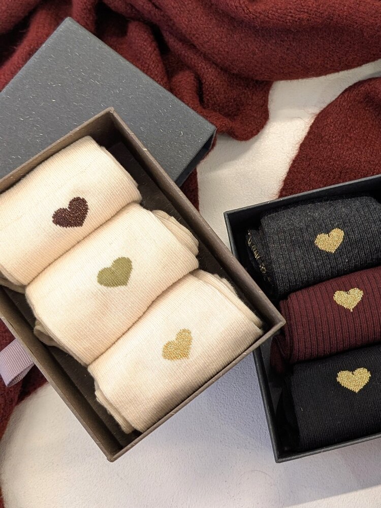 Grace & Mila satine box chausettes coeurs - ecru