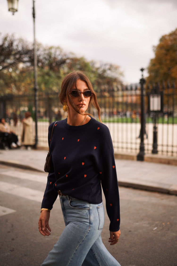 Sillie heart embroidered sweater - navy