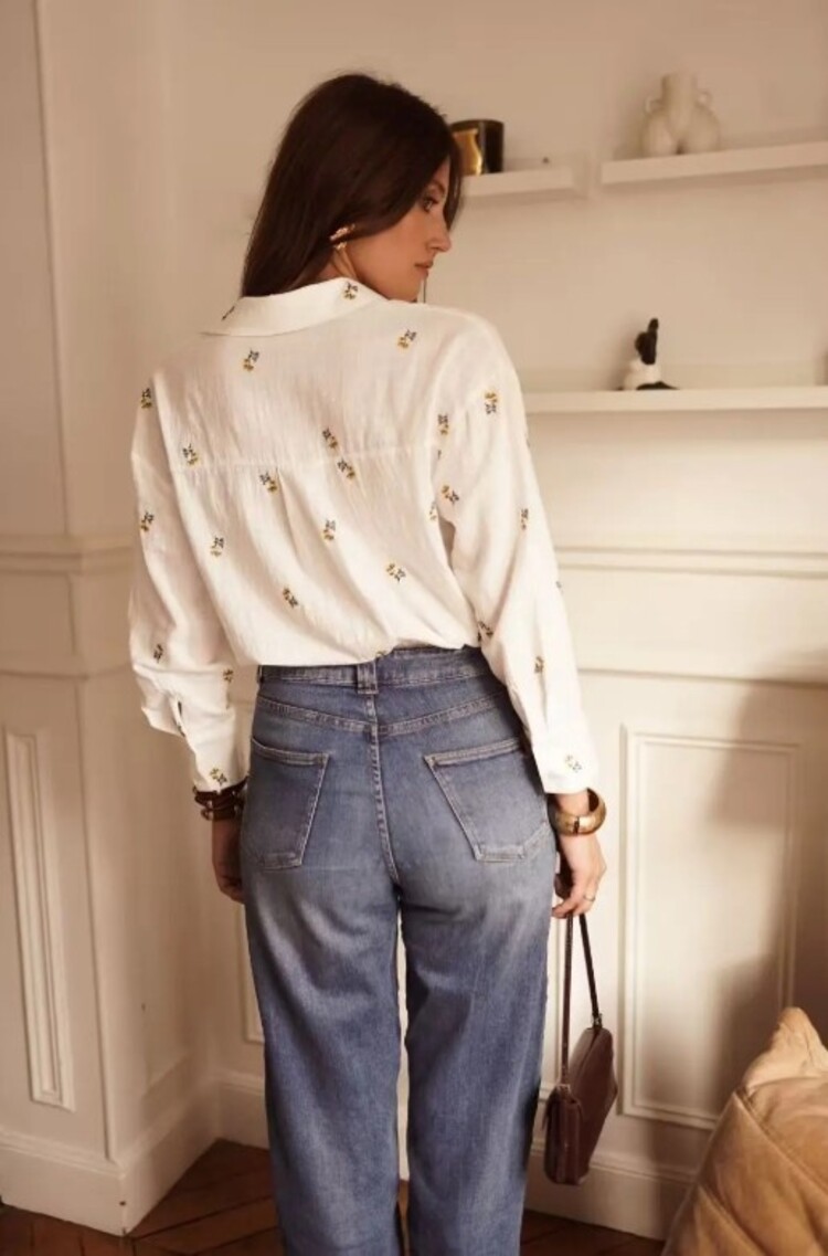 Sillie flower embroidered blouse - ecru