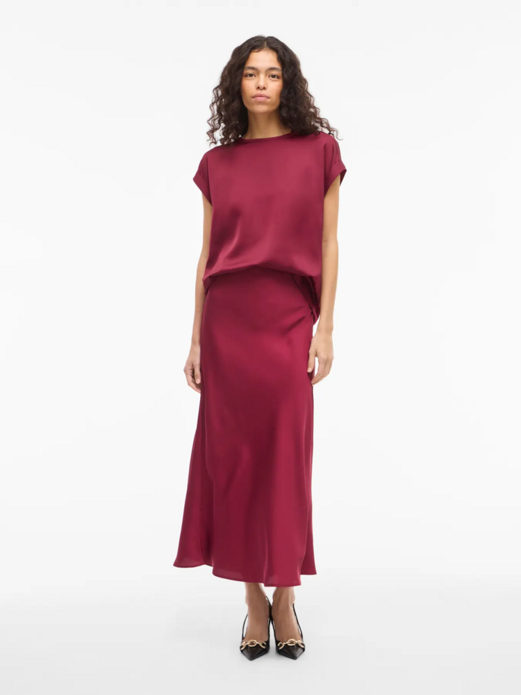 Vila Clothes viellette satin t-shirt - framboos