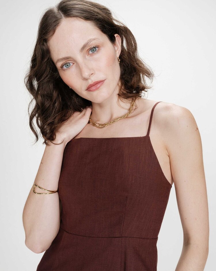 Grace & Mila Veranys square neck linnen midi dress - chocolat