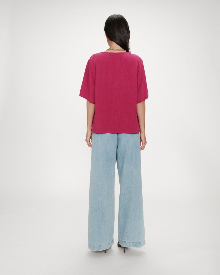 Grace & Mila violon 1/2 sleeve v-neck blouse - fushia