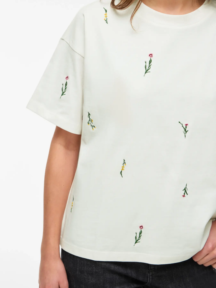 Vila Clothes vimonie all-over flower embroidery t-shirt - ecru