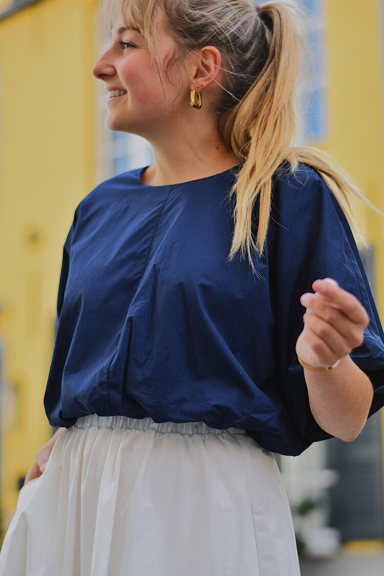 Vila Clothes vibaluni crop puff top - navy