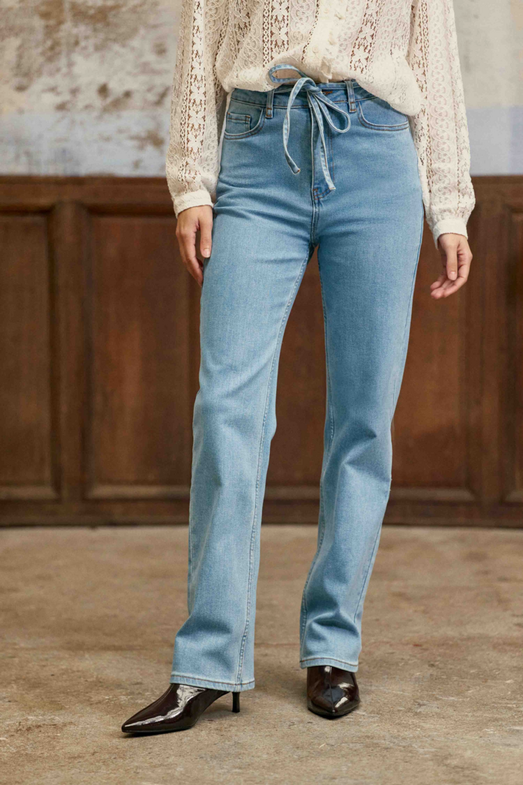 La petite étoile paz waist tie straight jeans - light blue