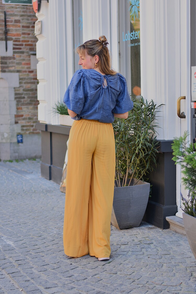 Moss Copenhagen orkidea puff sleeve top - blue