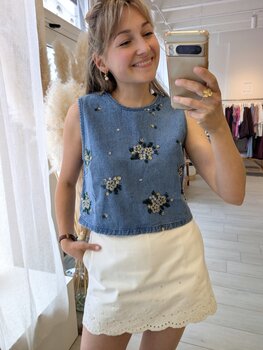 Sillie crop denim pearl details top