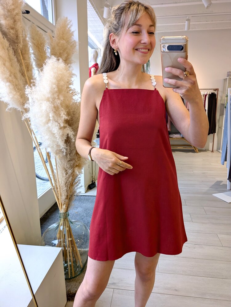 Sillie pearl strap mini dress - red